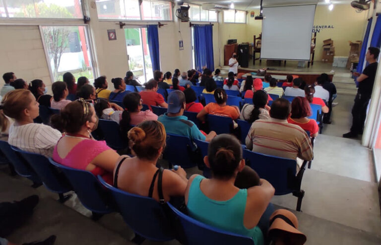 Inicia en secundarias de Tapachula la Jornada Preventiva en la Salud de las y los Adolescentes