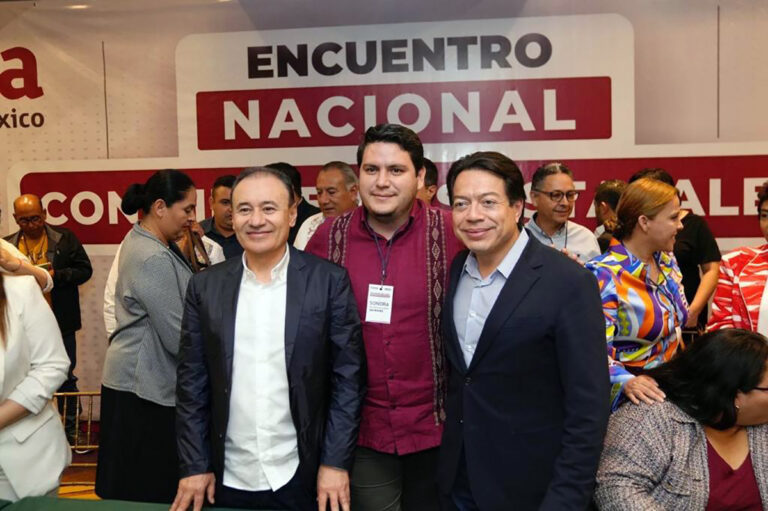 Participa Carlos Molina en reunión nacional con dirigentes estatales de Morena