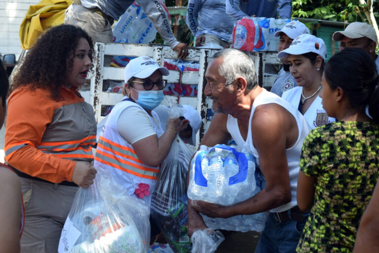 Poder Judicial mandan donaciones a las familias damnificadas en Pichucalco