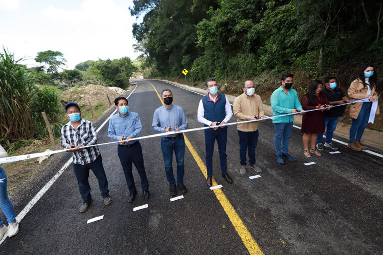 Rutilio Escandón inaugura modernización del camino San Fernando – Colonia Cuauhtémoc