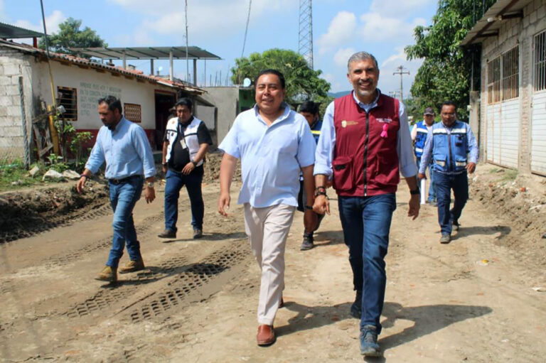 Está cumpliendo gobernador añeja demanda a familias de América Libre: Ángel Torres
