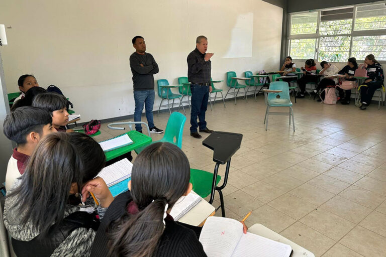 Realiza CECyT 22 Ricardo Flores Magón curso en fundamentos de enfermería