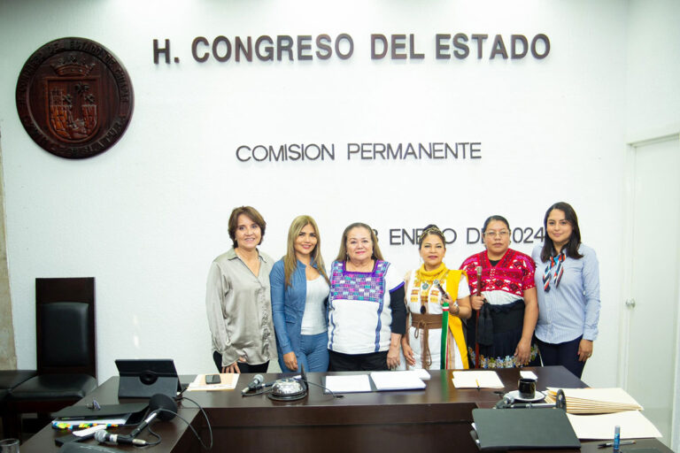 Congreso aprueba licencias temporales y otorga nombramientos a funcionarios municipales interinos
