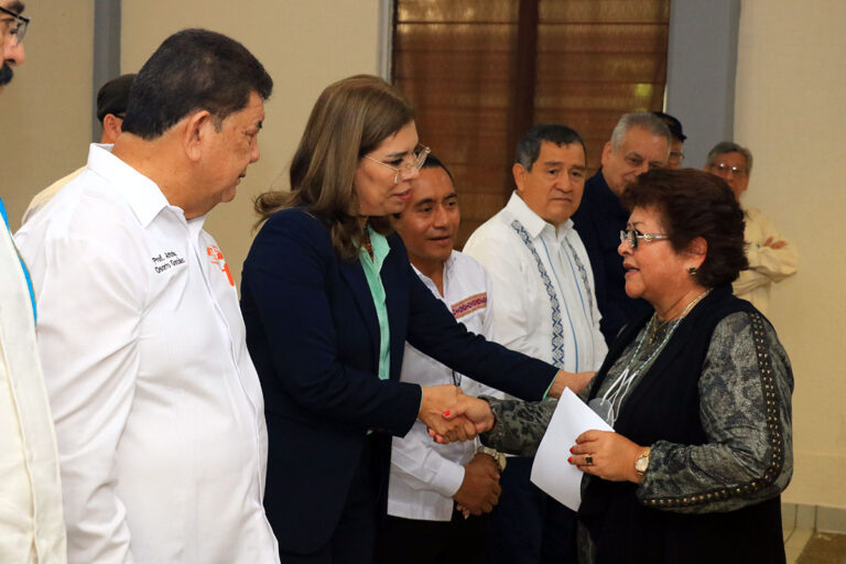 SE paga adeudos por más de 3 mil 193 millones de pesos a maestros de Chiapas