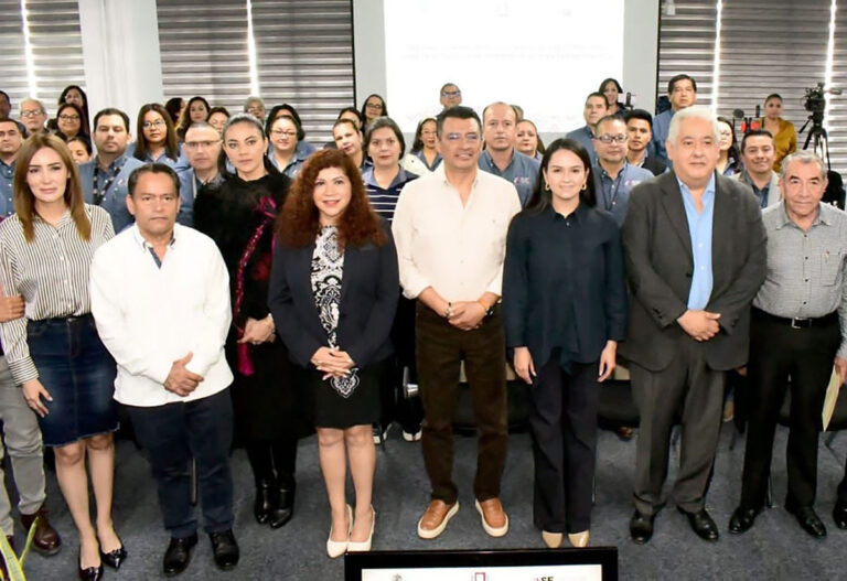 Flor Esponda exhorta a los ayuntamientos a entregar Cuenta Pública en tiempo y forma