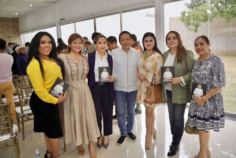 Participación de mujeres y jóvenes, crucial en el proceso democrático en Chiapas: Llaven Abarca
