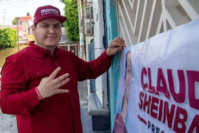 Invita Carlos Molina a seguir haciendo política de a pie
