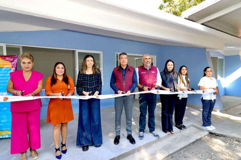 Inaugura Rutilio Escandón la rehabilitación de la Casa Hogar para Ancianos del DIF Chiapas