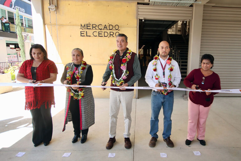 Se moderniza el Mercado Público El Cedro; lo inaugura Rutilio Escandón