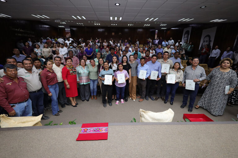 La SAGyP fortalece al sector caficultor de Chiapas