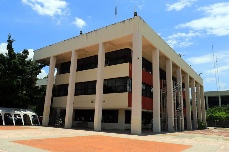 Escuelas de la Sierra de Chiapas mantienen clases
