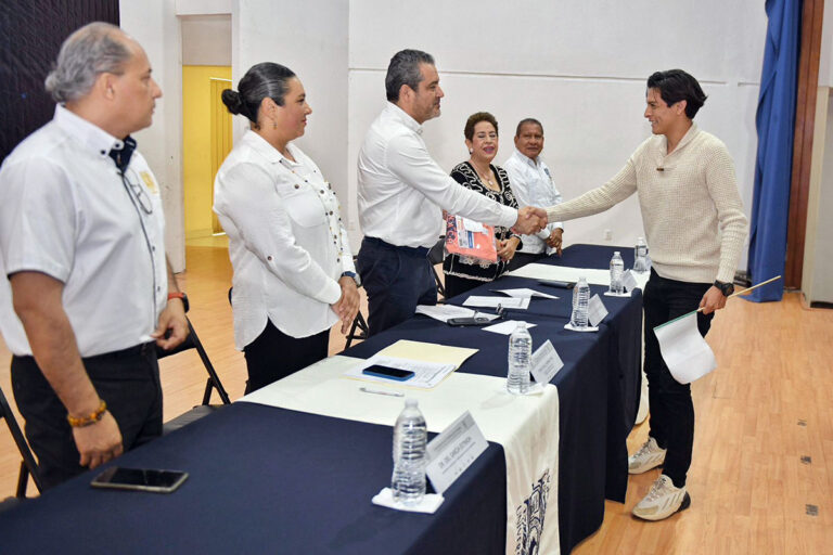 Realizarán estudiantes de la UNACH estancias académicas