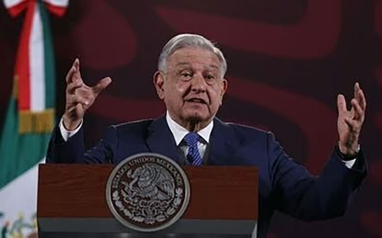Exige López Obrador una disculpa pública tras calumnia por presunta aportación del narcotráfico