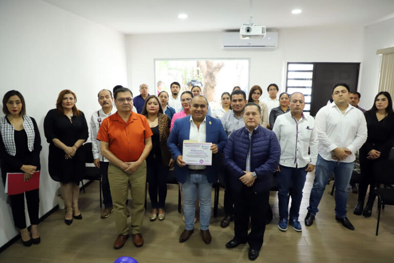 Recibe CECyTE-TBC Chiapas reconocimientos por su capacitación en protección de datos personales