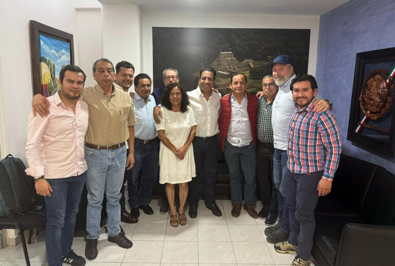 Eduardo Ramírez sostiene diálogo para reforzar la identidad chiapaneca