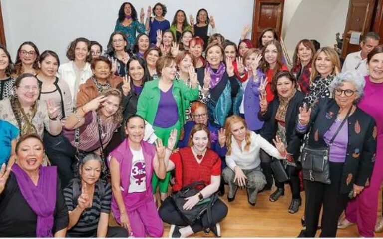 Plantean agenda feminista a los presidenciables; Fuerza Política Todas México