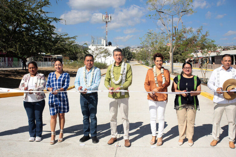 En Chiapa de Corzo, Rutilio Escandón inaugura pavimentación del Boulevard de Jardines del Grijalva