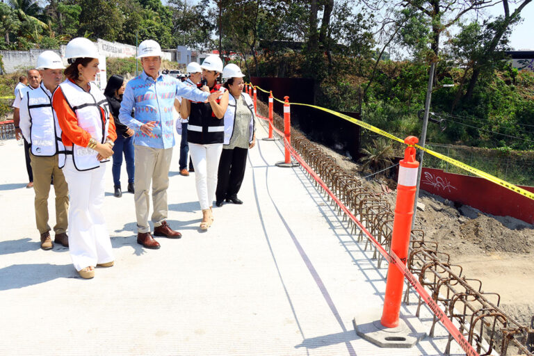 Supervisa Rutilio Escandón avances de la construcción del Paso a Desnivel Vehicular San Juan, en Tapachula