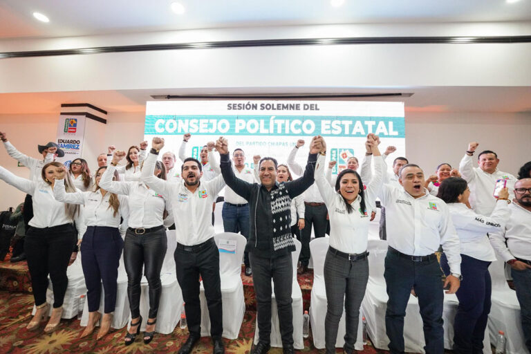 ERA recibe constancia como candidato a gobernador por Chiapas Unido y RSP
