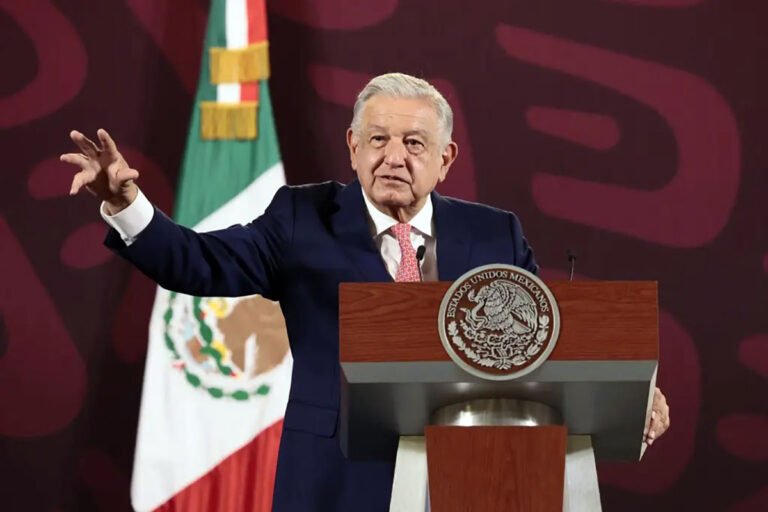 Anuncia presidente López Obrador rehabilitación de 11 mil unidades médicas