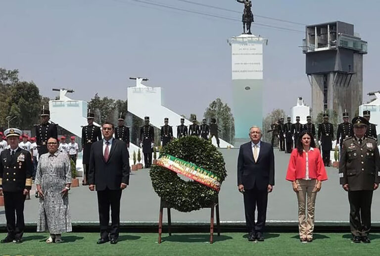 Defiende presidente López Obrador soberanía e independencia nacional