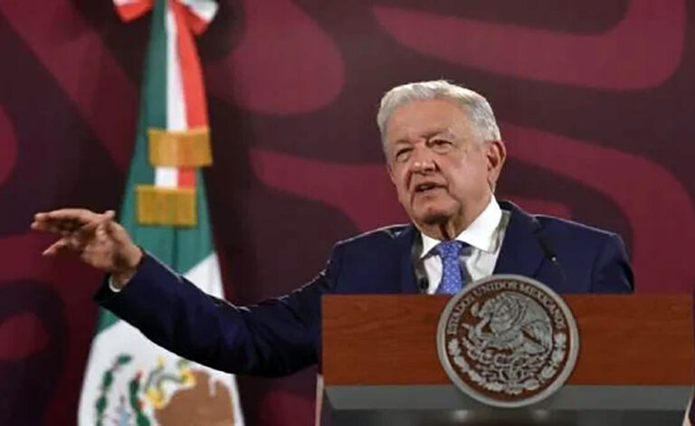 Llama presidente López Obrador a la ciudadanía a votar en libertad