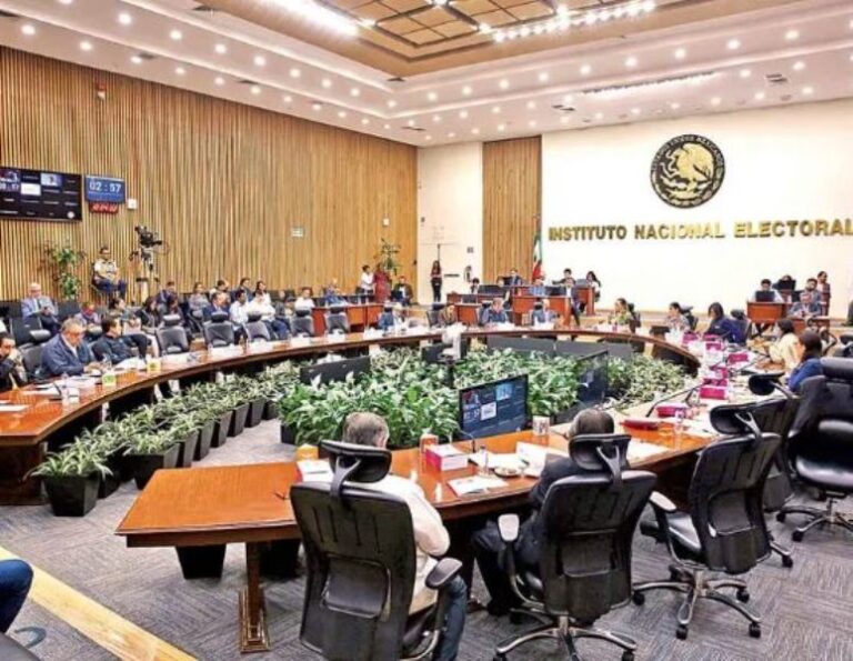 El INE paga $33 millones a CFE contra apagones; se anticipa a “cualquier eventualidad”