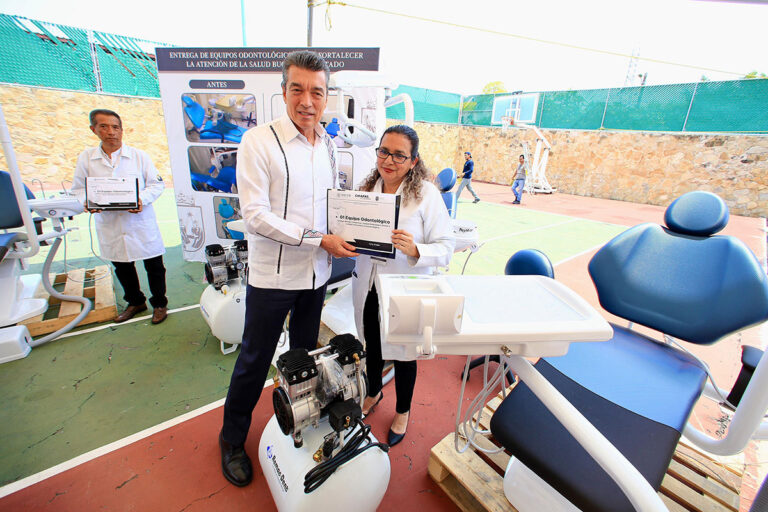 Entregan equipos de salud bucal a unidades médicas