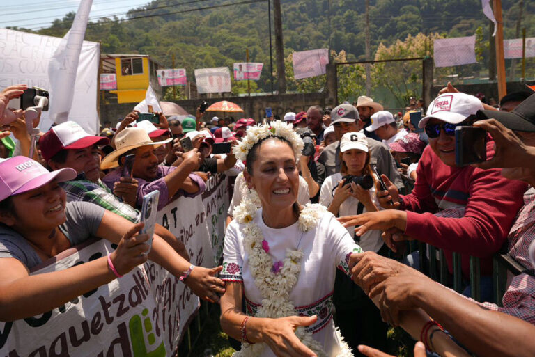 La oposición viene en épocas de elecciones y luego se olvidan de los pueblos: Sheinbaum