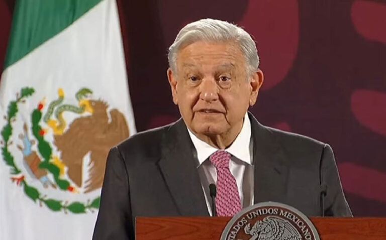 Pide presidente López Obrador respeto y seguir fortaleciendo la democracia
