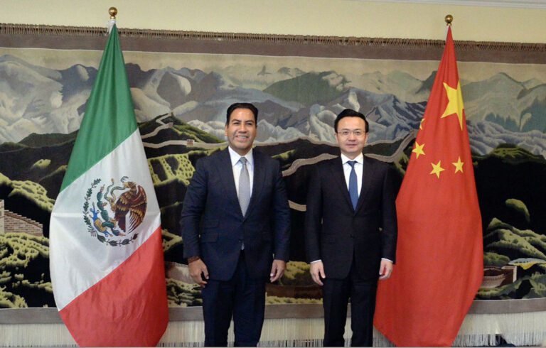 Refrendan Eduardo Ramírez y Zhang Run compromiso para la cooperación económica internacional entre Chiapas y China