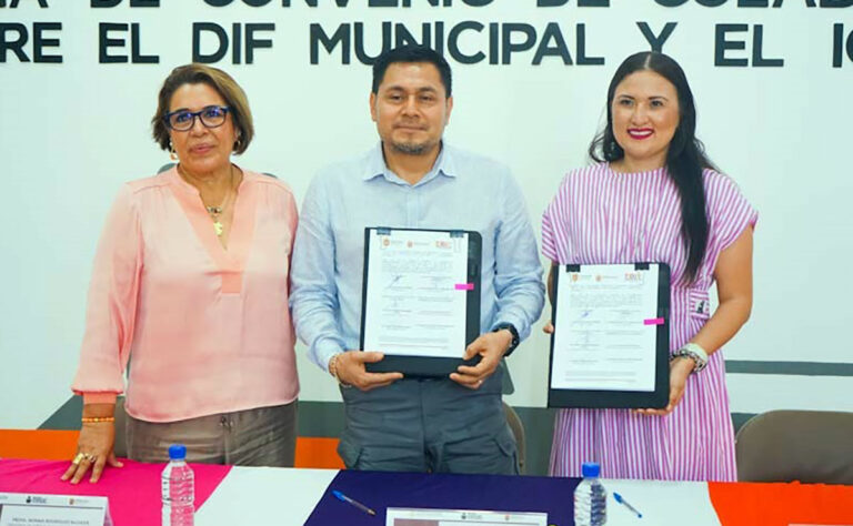 El Icheja firma convenio de colaboración con el DIF Municipal de Tuxtla Gutiérrez