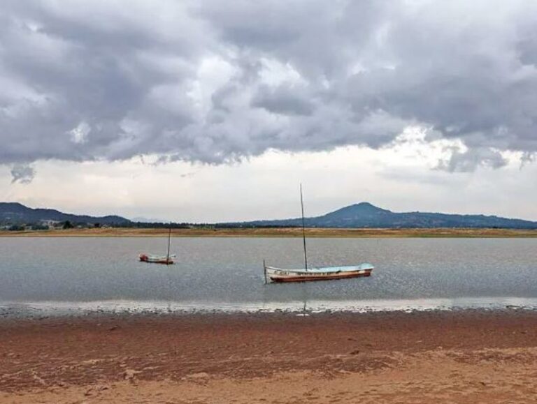 Racionan aún más el agua, pese a lluvias; Experto: medidas alejan el Día Cero