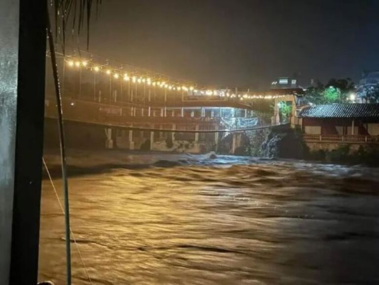 Alerta por lluvias incesantes y crecientes de ríos en región central de Veracruz