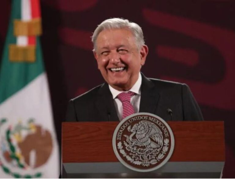 López Obrador revela que ayer habló con Sheinbaum para felicitarla; ‘estoy muy contento’, dice