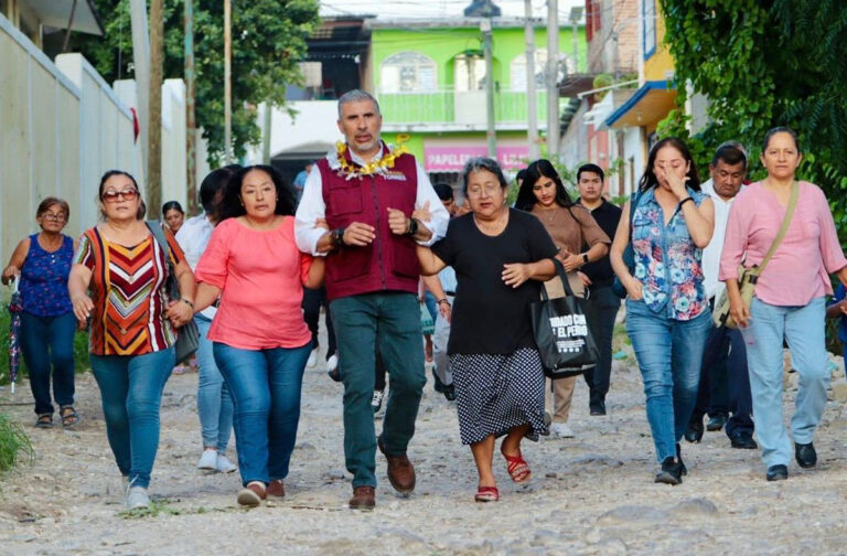 Continuará Ángel Torres Culebro recorriendo colonias de Tuxtla