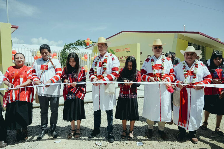 Nuevas aulas del CECyTE Chiapas promueven Convivencia y desarrollo integral de la juventud: Hernández Piñón