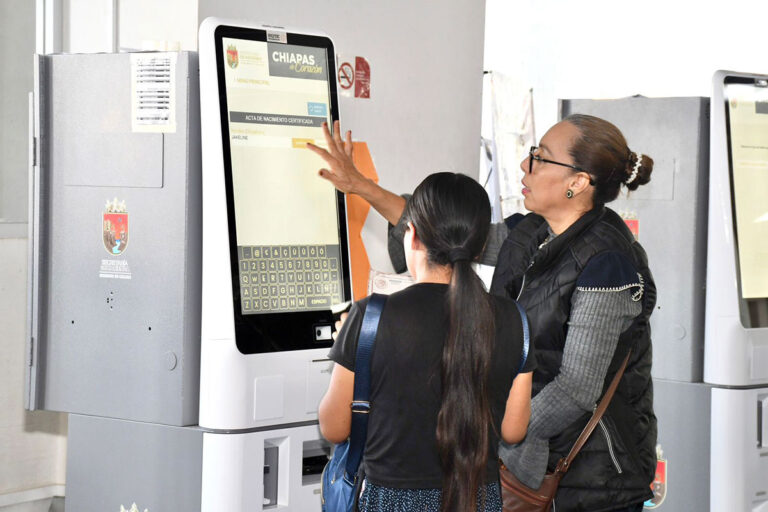 Con kioscos electrónicos se facilita el pago de contribuciones