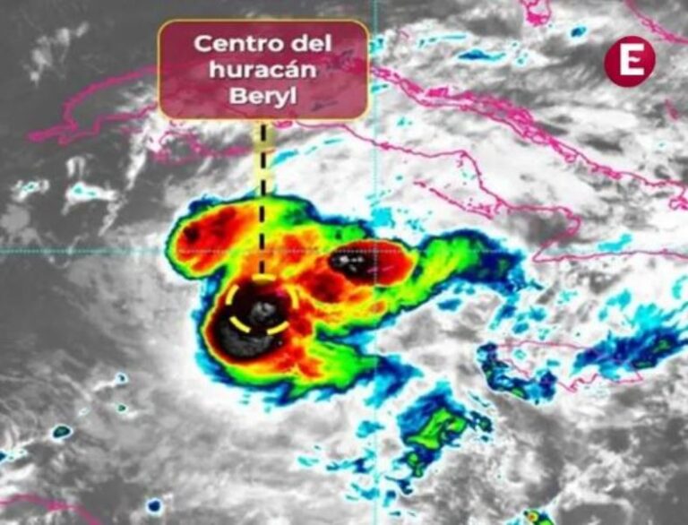 Huracán ‘Beryl’ baja a categoría 3 y deja sentir sus efectos en las Islas Caimán