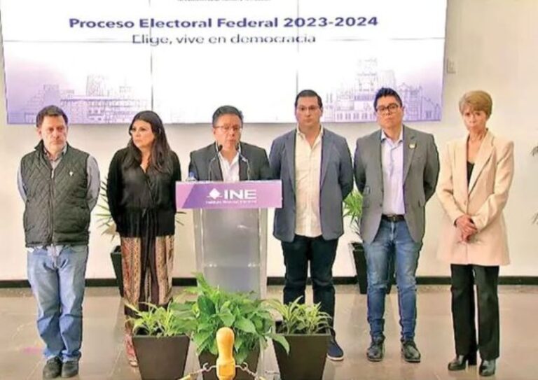 Piden a consejeros no ceder ante presiones