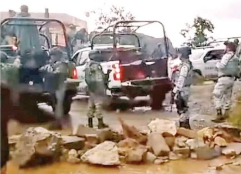 Ingresan militares a Tzanembolom, en Chiapas; siguen los disparos desde las montañas