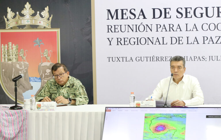 Ante posibles afectaciones por huracán Beryl, pide Rutilio Escandón atender recomendaciones preventivas