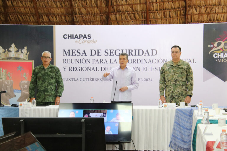 Desde 2018, las aeronaves oficiales atienden emergencias del pueblo: Rutilio Escandón
