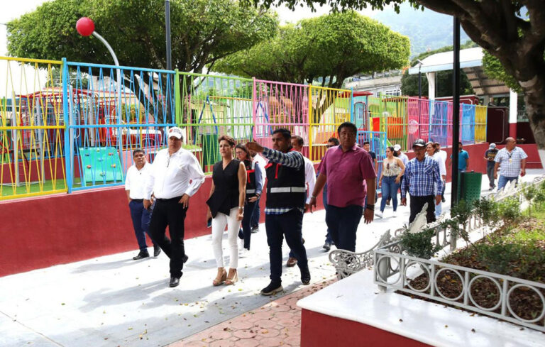 Genera SOP mejores condiciones de vida para los habitantes de Ixhuatán