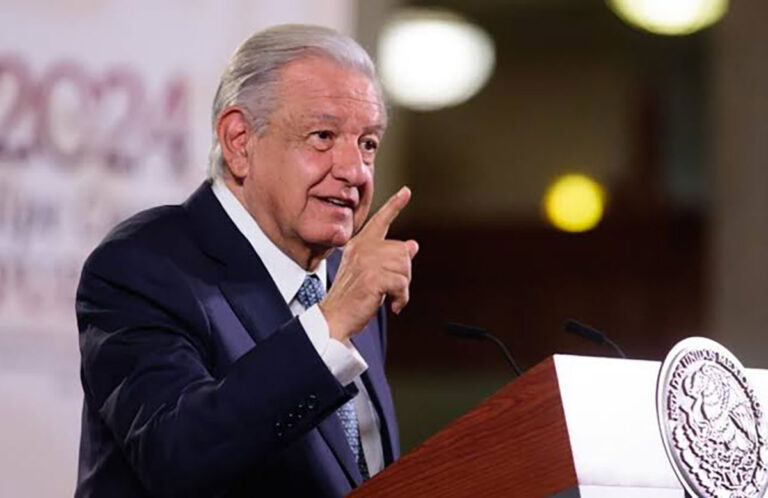 Destaca presidente AMLO el ahorro en la construcción de la refinería Olmeca