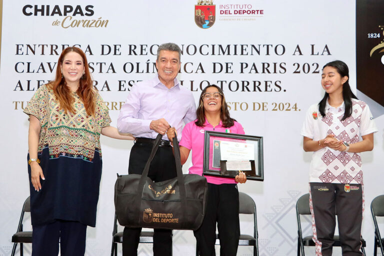 Reconoce Rutilio Escandón a la chiapaneca Alejandra Estudillo tras participar en los Juegos Olímpicos de París