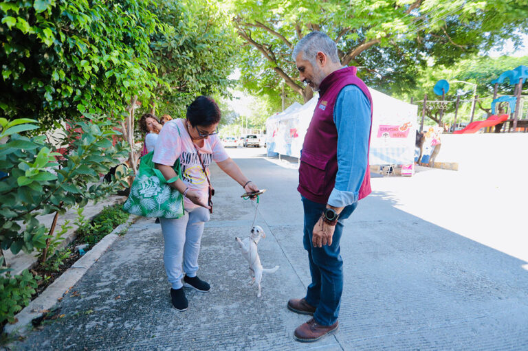 Recorre Chucho Móvil Jardines del Pedregal, una colonia más, en Tuxtla: Ángel Torres