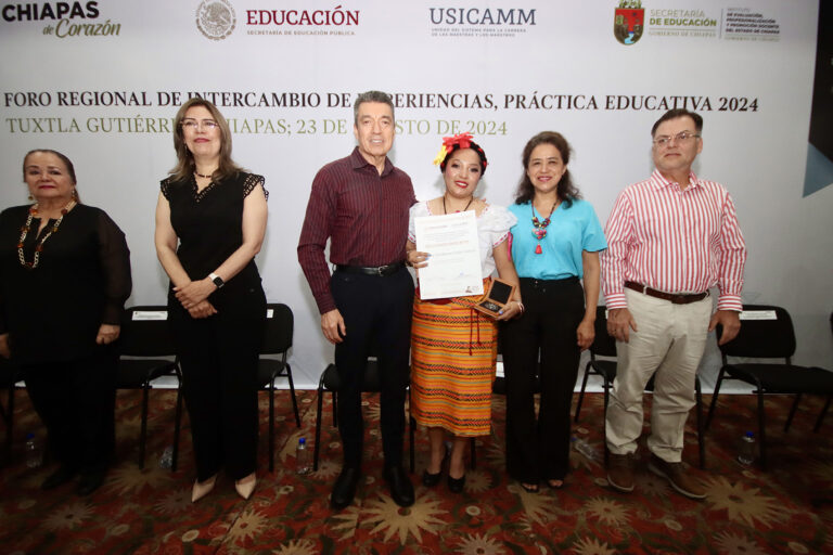 La labor docente ha sido fundamental para construir una mejor nación mexicana: Rutilio Escandón