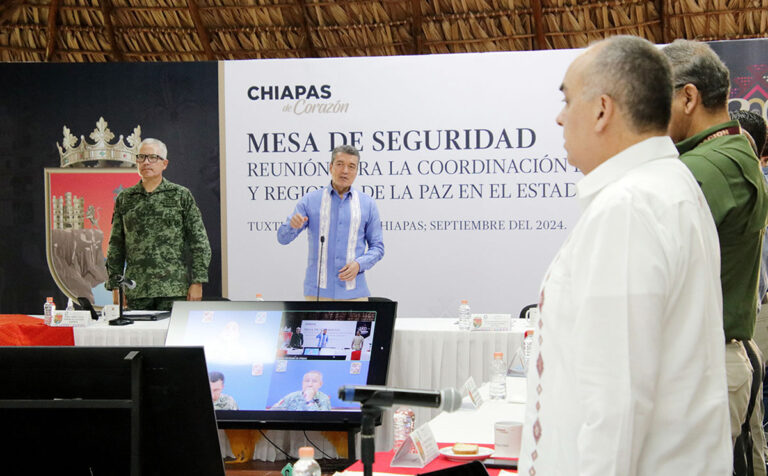 Desde la Mesa de Seguridad, Rutilio Escandón llama a sumarse a la prevención del dengue en los hogares