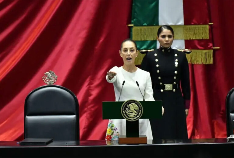 Sheinbaum rinde protesta como la primera mujer presidenta de México